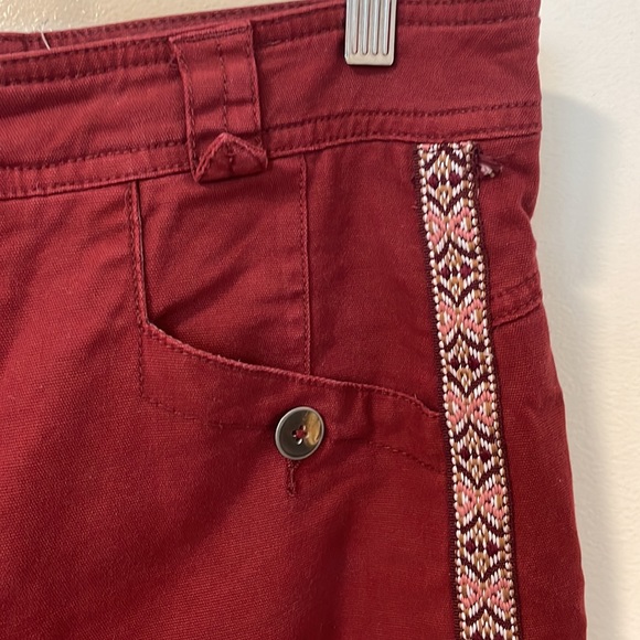 Anthropologie maroon high rise pants - Picture 3 of 5